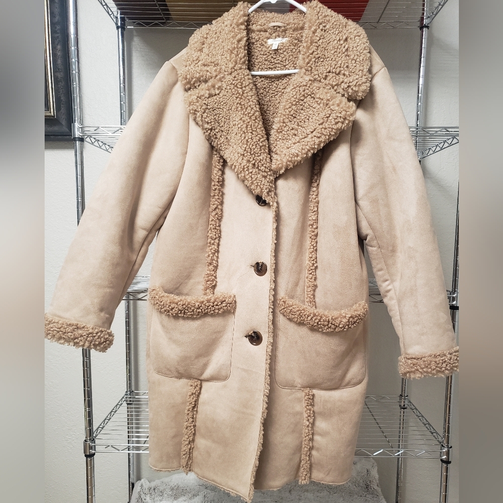 Maurices Tan Jacket with Shearling Trim & Inner, Sz XL or 14/16